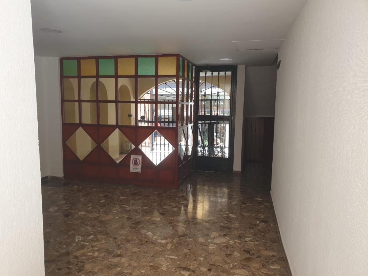 Espacioso Apartamento En Amor De Dios, Alameda Seville Ngoại thất bức ảnh