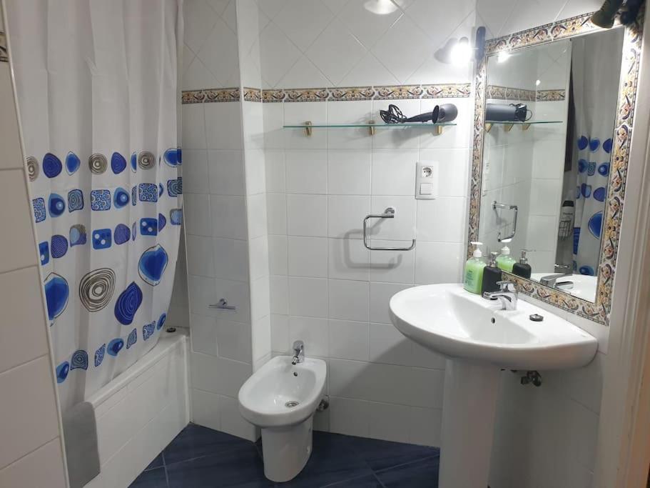 Espacioso Apartamento En Amor De Dios, Alameda Seville Ngoại thất bức ảnh