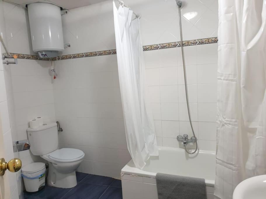 Espacioso Apartamento En Amor De Dios, Alameda Seville Ngoại thất bức ảnh